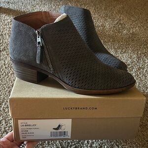 Lucky Brand Brielley Women's Charcoal Suede Ankle Booties